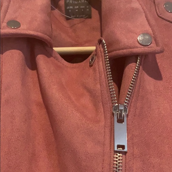 Pink Jacket - Picture 4 of 5